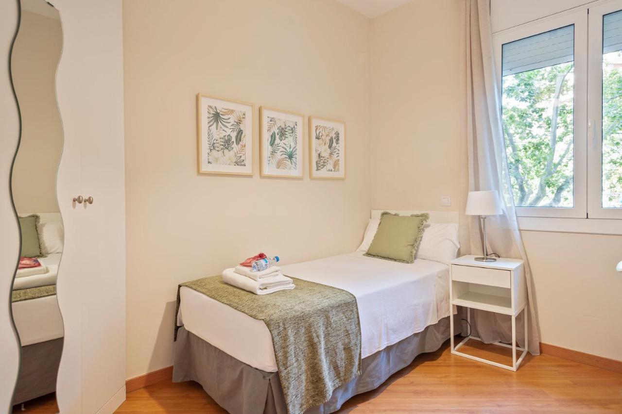 Alcam New San Juan Apartment Barcelona Bagian luar foto