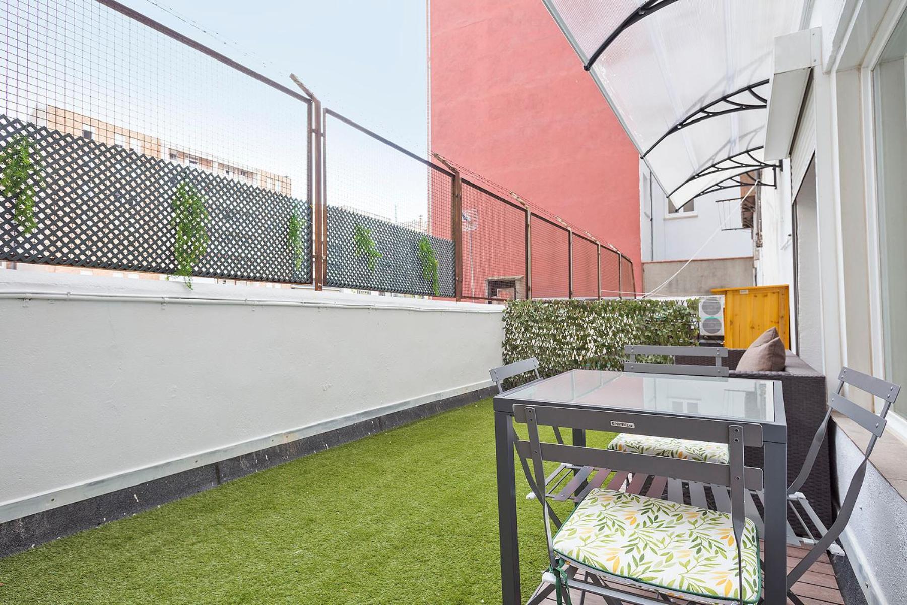 Alcam New San Juan Apartment Barcelona Bagian luar foto