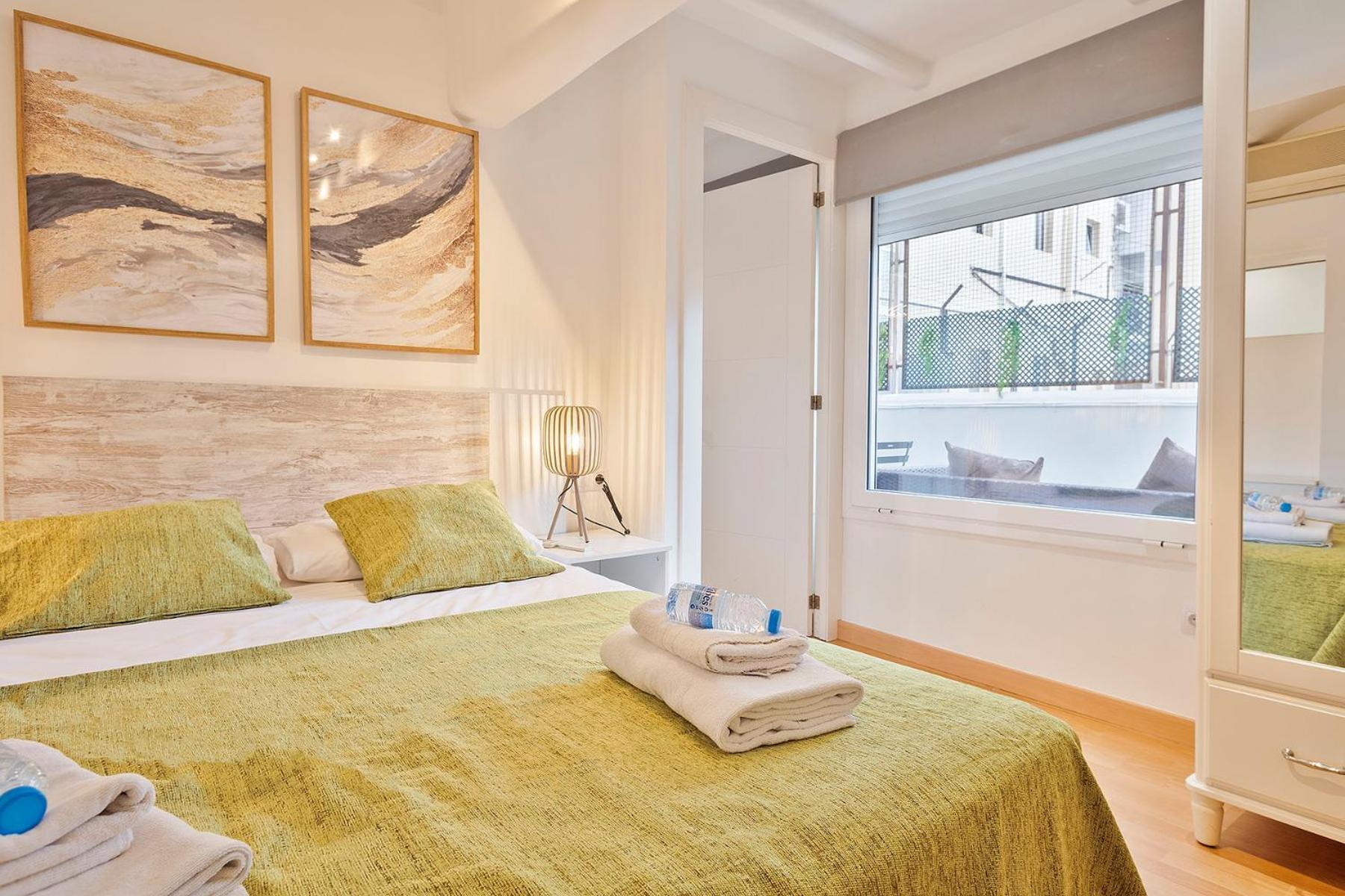 Alcam New San Juan Apartment Barcelona Bagian luar foto