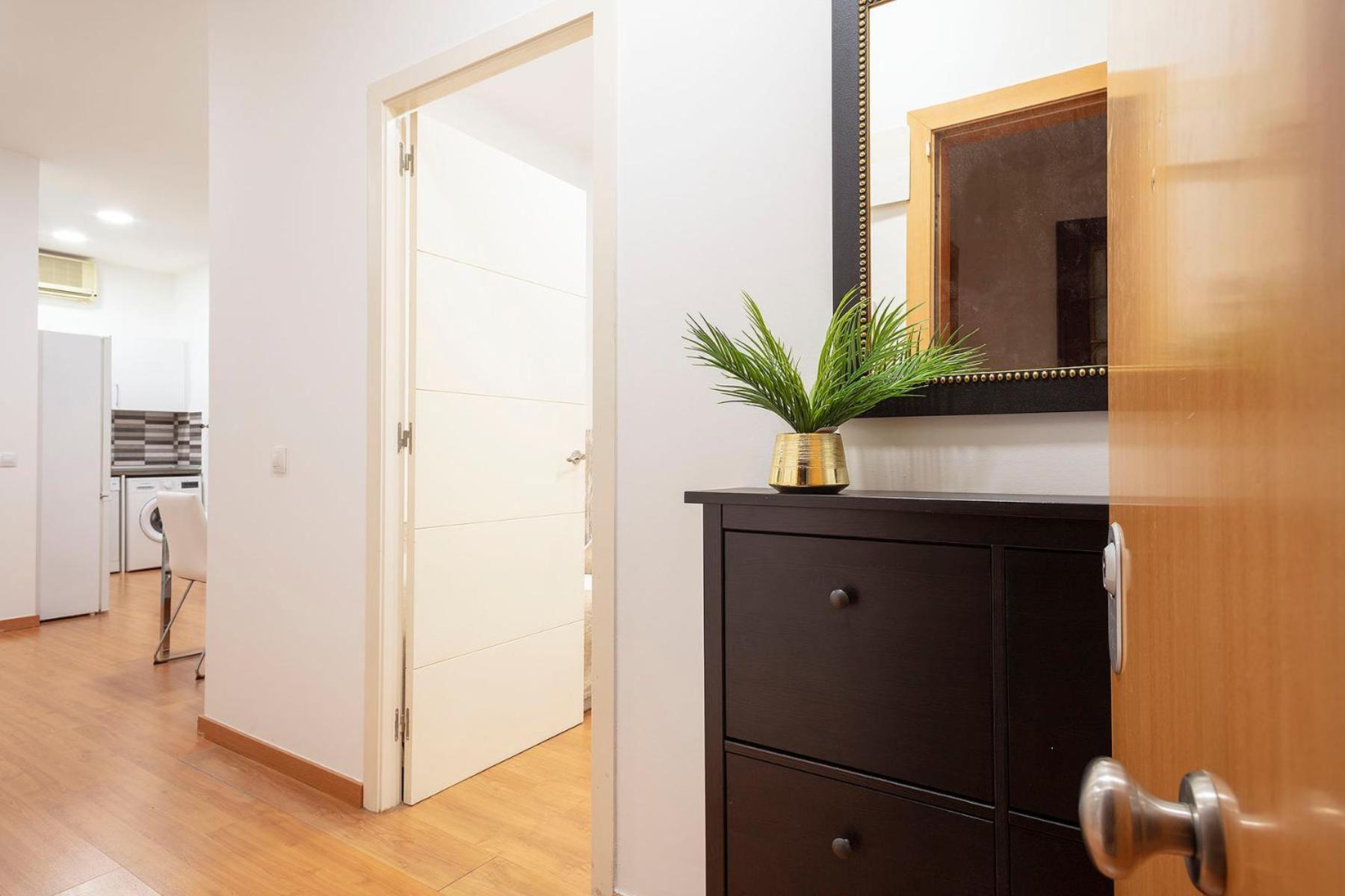 Alcam New San Juan Apartment Barcelona Bagian luar foto